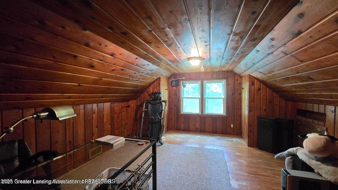 2409 Hulett Road Okemos, MI 48864 - Photo 23 of 38 20250811190941424137000000-o