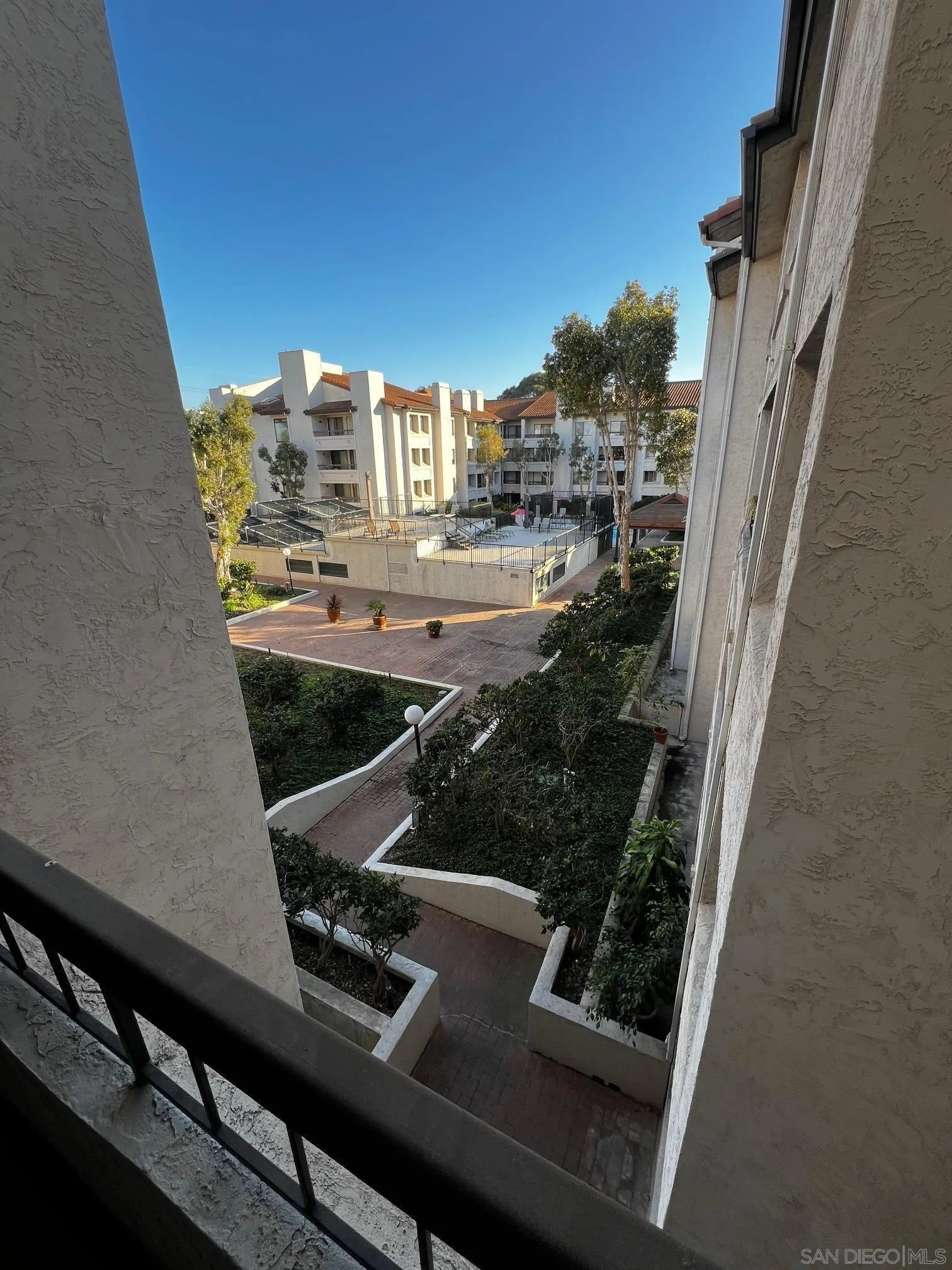 5705 Friars Road, Unit 22 San Diego, CA 92110 - Photo 18 of 38