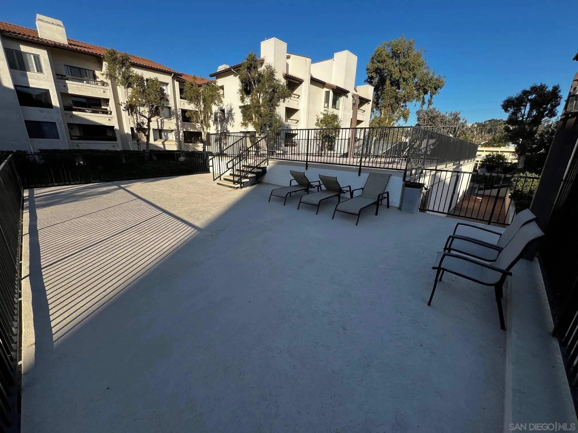 5705 Friars Road, Unit 22 San Diego, CA 92110 - Photo 29 of 38