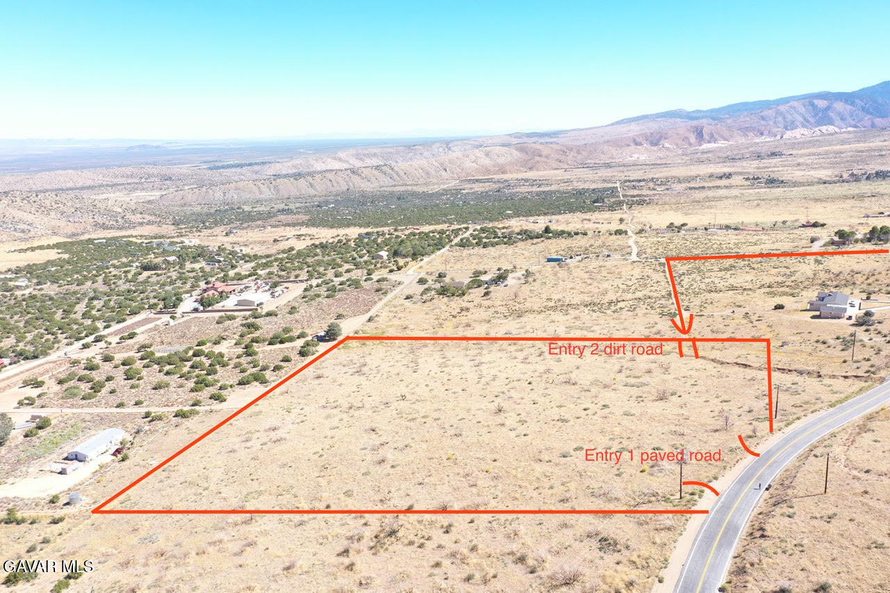 113 Juniper Hills Road Littlerock, CA 93543 - Photo 2 of 9 a view of ocean view