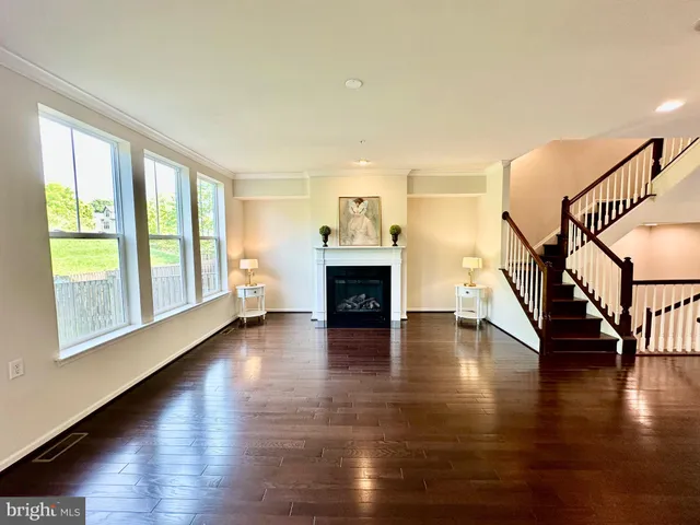 a view of a hallway with washer and dryer