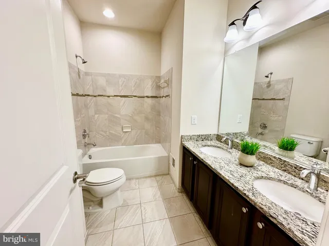 $609,900 | 6967 Country Club Terrace, New Market, MD 21774