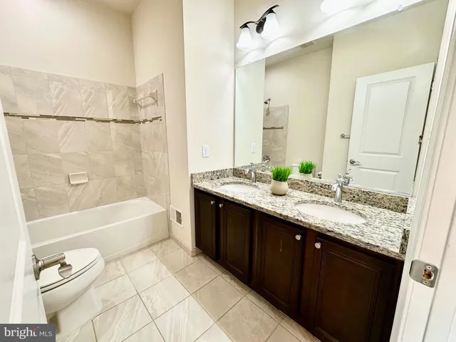 $609,900 | 6967 Country Club Terrace, New Market, MD 21774