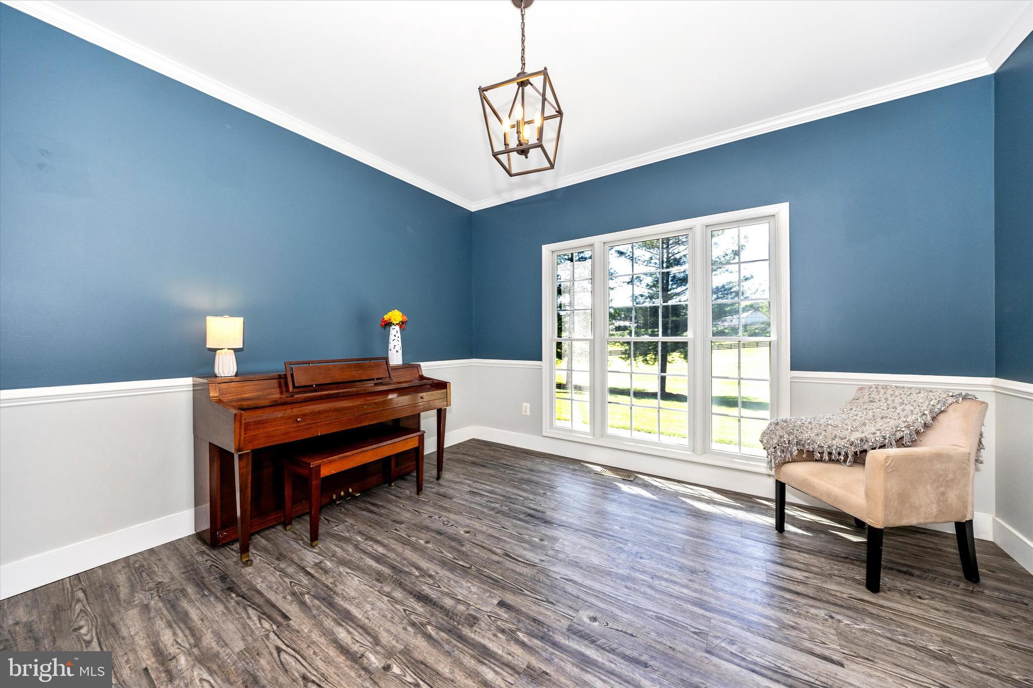12551 New Windsor Road Union Bridge, MD 21791 - Photo 22 of 60 Bonus / Dining Area