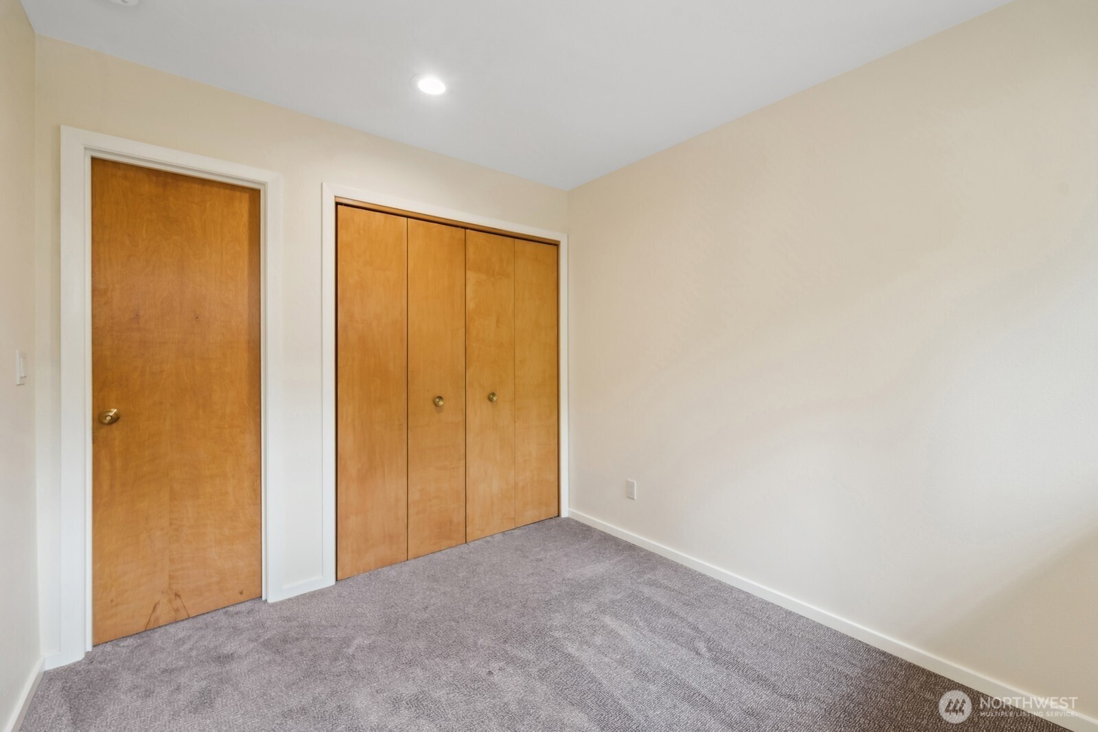 2148 North 115th Street Seattle, WA 98133 - Photo 19 of 26 a view of an empty room