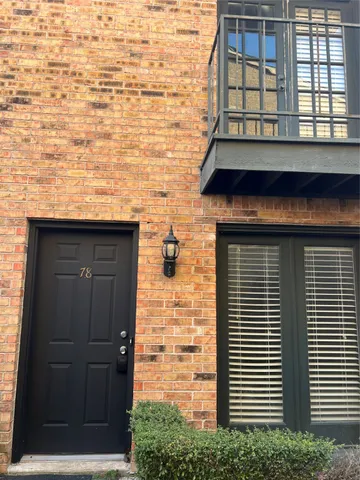 $1,500 | 6111 Beverly Hill Street, Unit 78, Houston, TX 77057