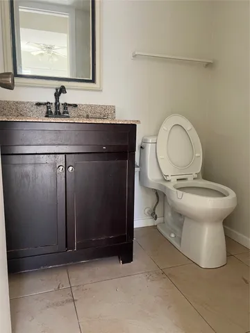 $1,500 | 6111 Beverly Hill Street, Unit 78, Houston, TX 77057