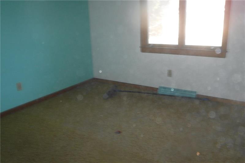 261 Redstone Furnace Road Uniontown, PA 15401 - Photo 4 of 7 Gallery Image 4