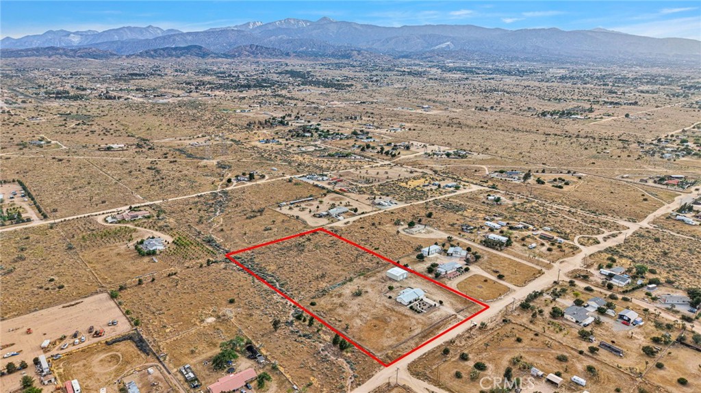 6271 Smoke Tree Road Phelan, CA 92371 - Photo 21 of 28