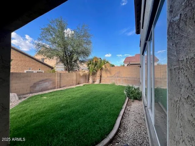 $2,800 | 10618 West Lone Cactus Drive, Peoria, AZ 85382