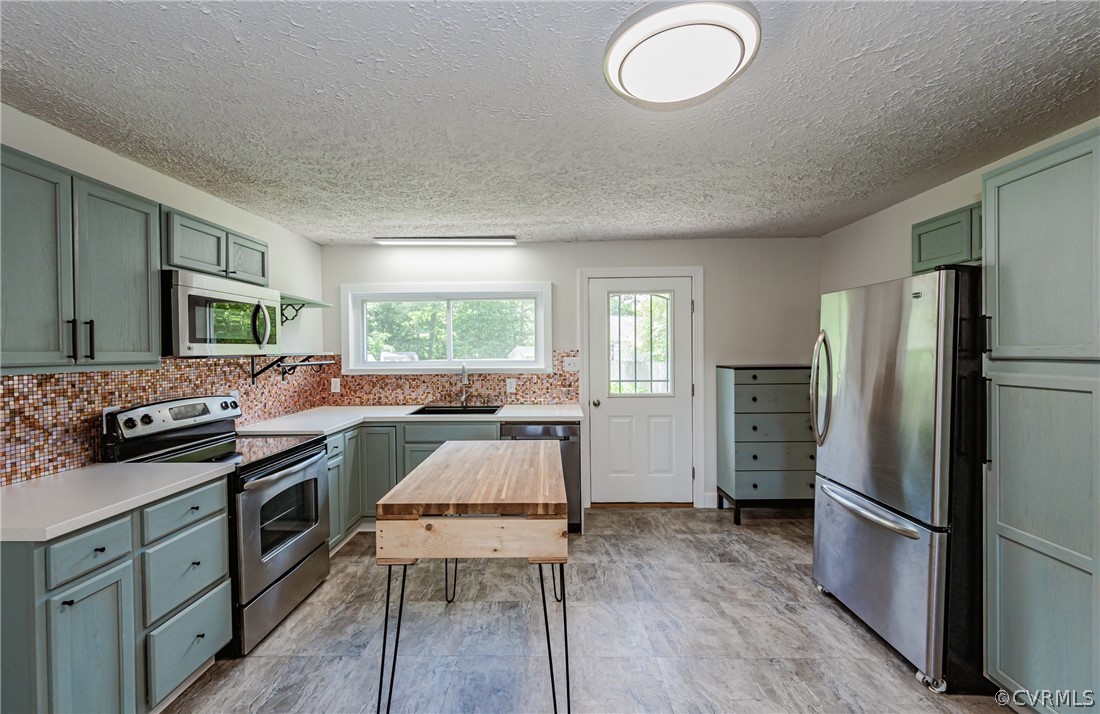 5405 Birch Road Quinton, VA 23141 - Photo 10 of 50 Gallery Image 10