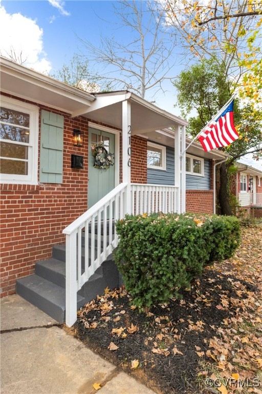 2106 Ridgemont Road Richmond, VA 23224 - Photo 3 of 32 Property entrance with brick siding