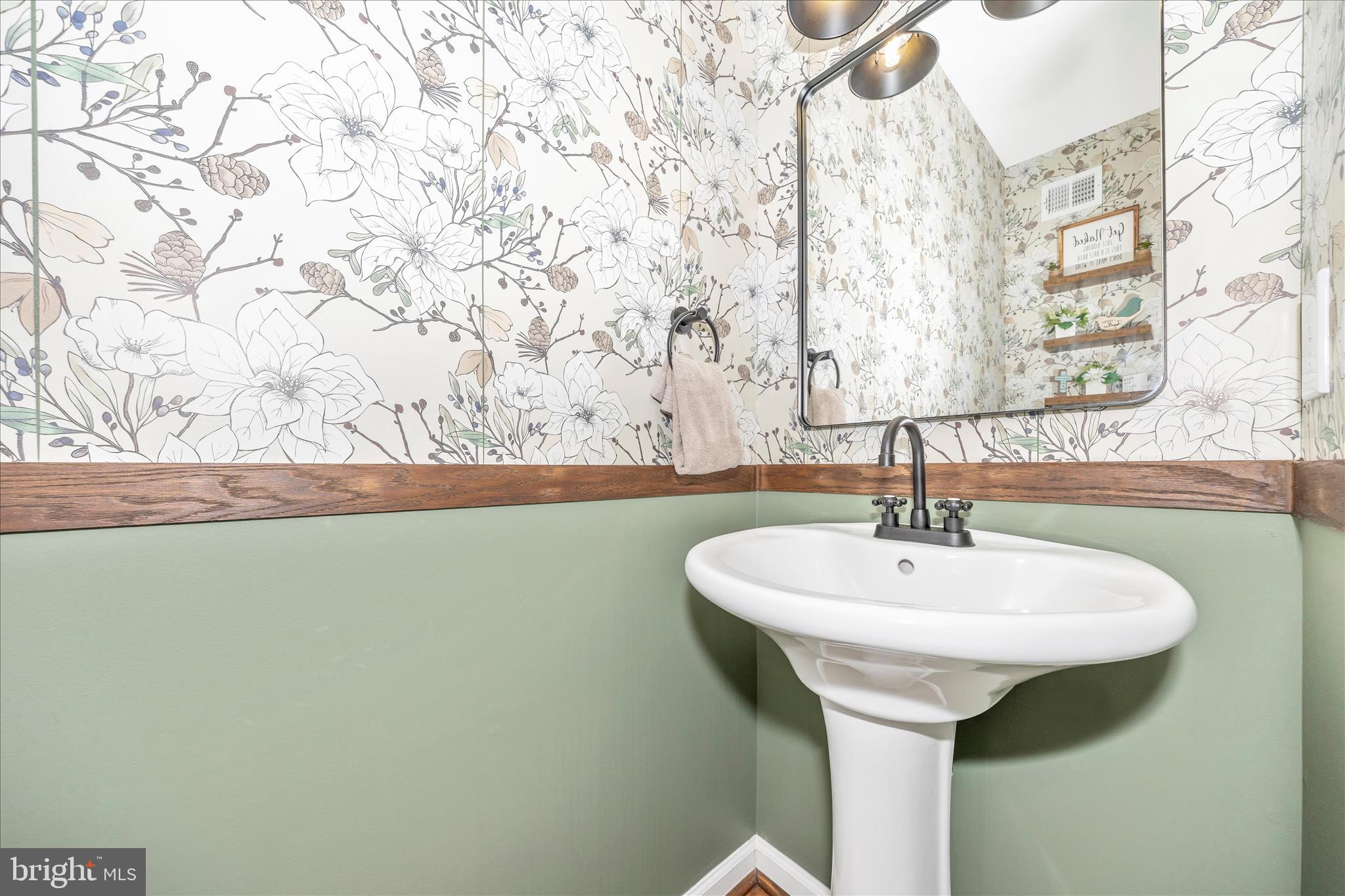 2033 Burnside Drive Frederick, MD 21702 - Photo 19 of 62 Powder Room