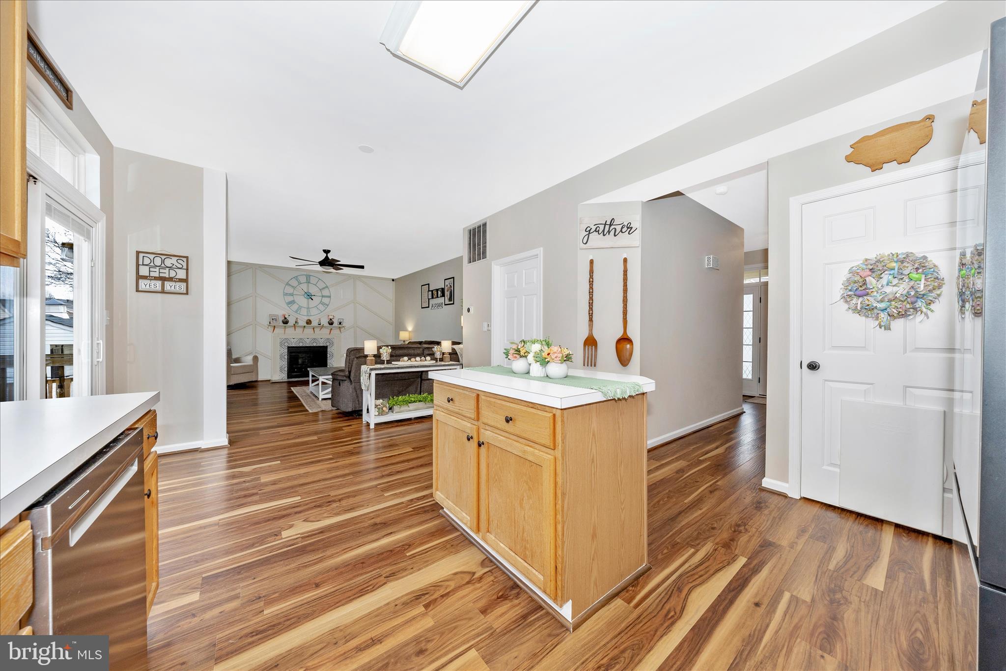 2033 Burnside Drive Frederick, MD 21702 - Photo 10 of 62 Kitchen