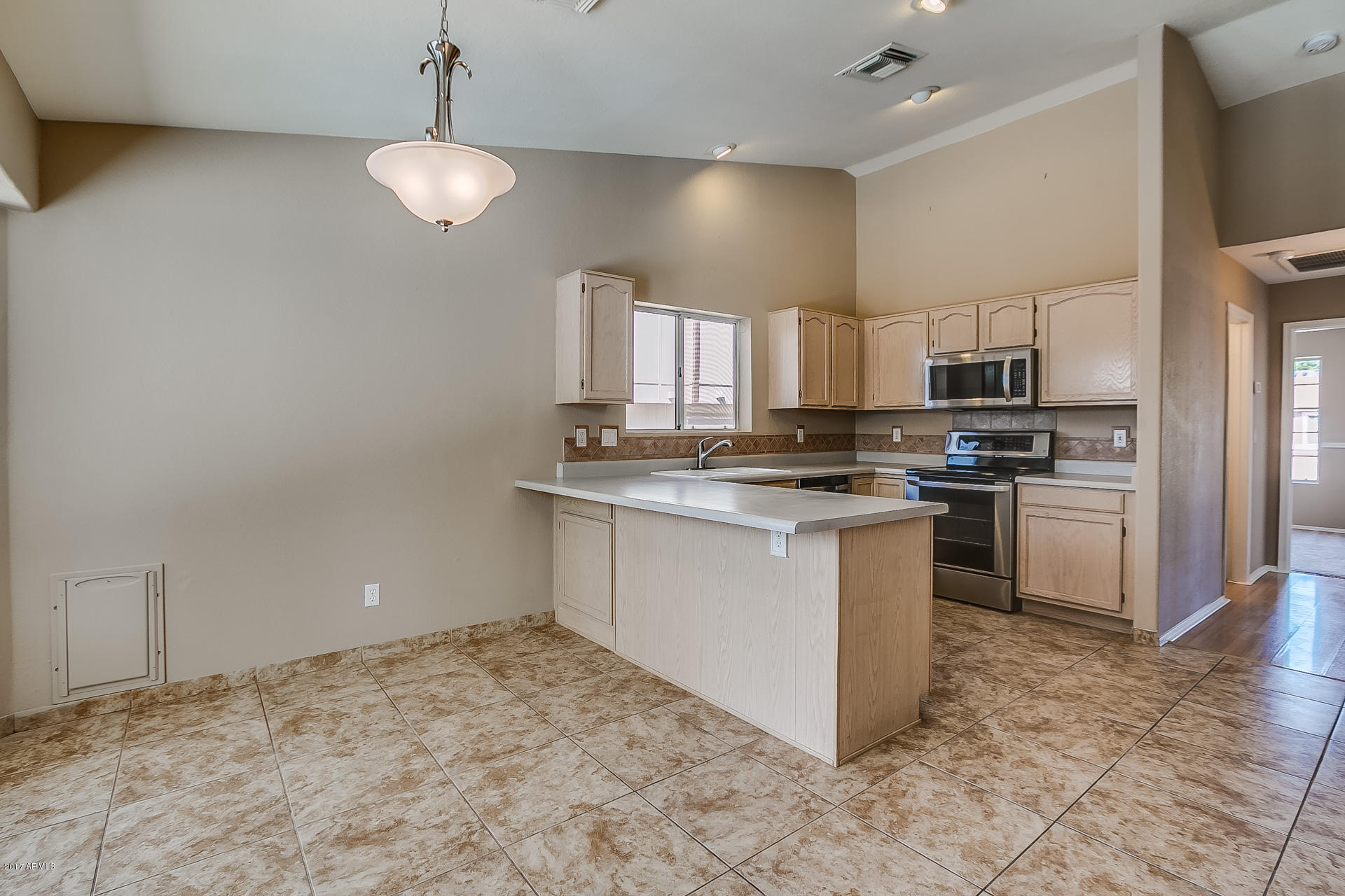 9435 East Flanders Road Mesa, AZ 85207 - Photo 5 of 16 Flanders-09