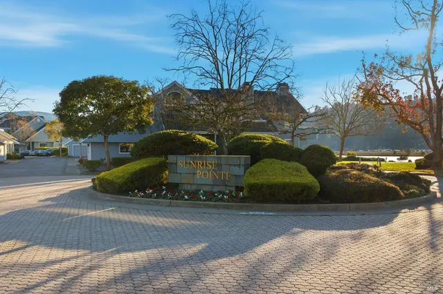 $1,595,000 | 6031 Shelter Bay Avenue, Mill Valley, CA 94941