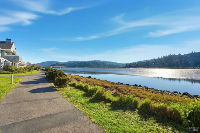 $1,595,000 | 6031 Shelter Bay Avenue, Mill Valley, CA 94941