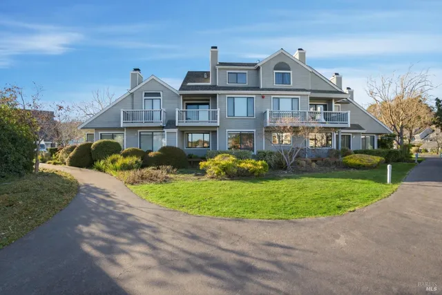 $1,595,000 | 6031 Shelter Bay Avenue, Mill Valley, CA 94941