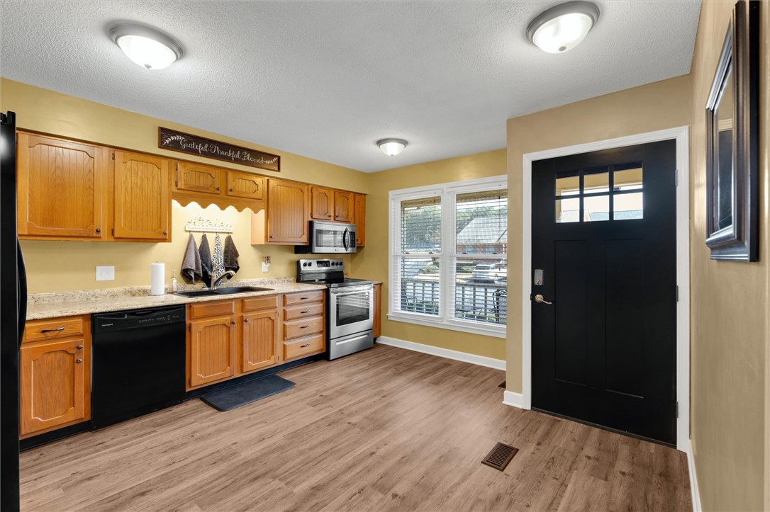 2029 Cardinal Park Drive Anderson, SC 29621 - Photo 6 of 23