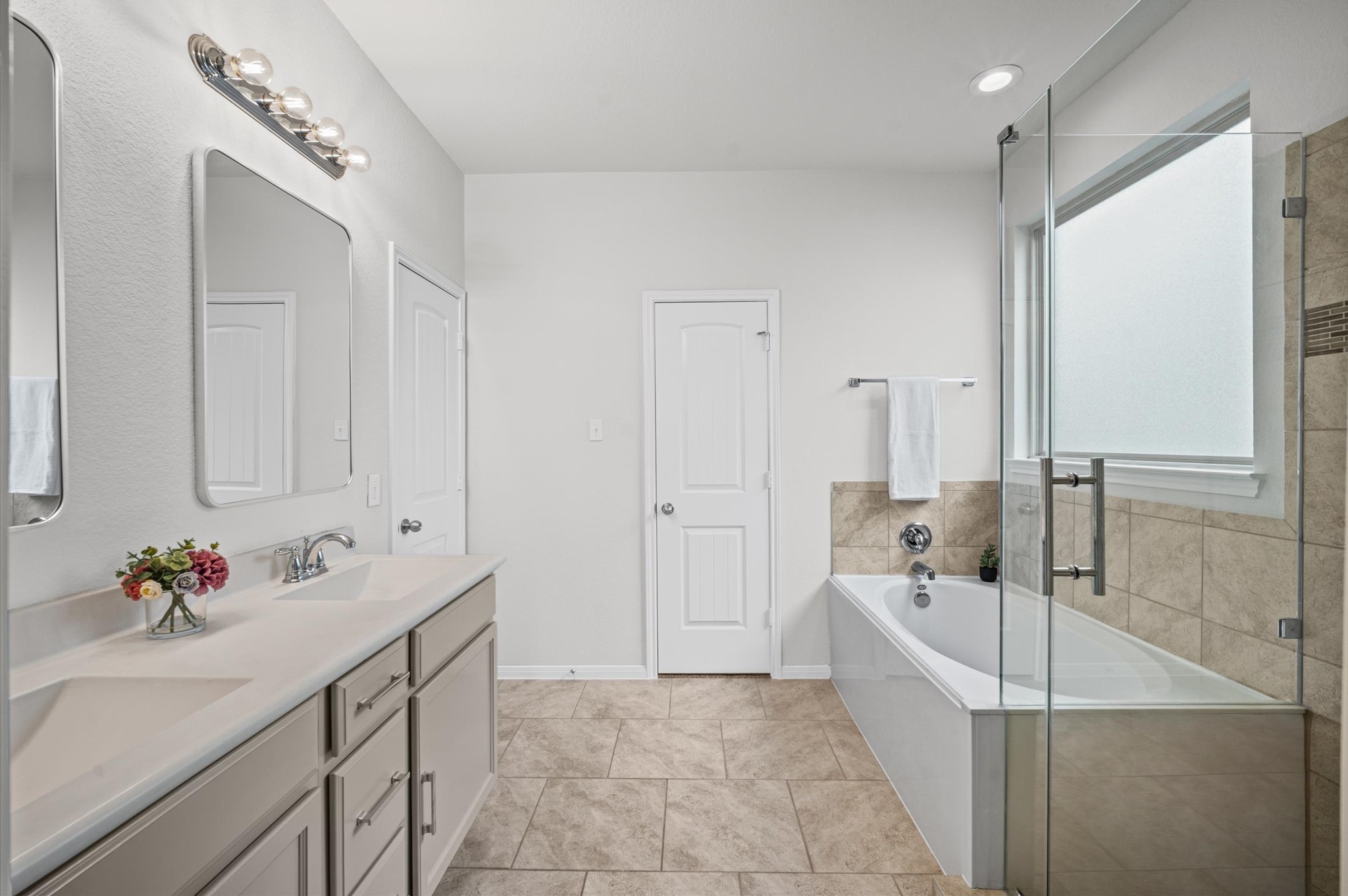 5635 Glenfield Spring Lane Spring, TX 77389 - Photo 19 of 43