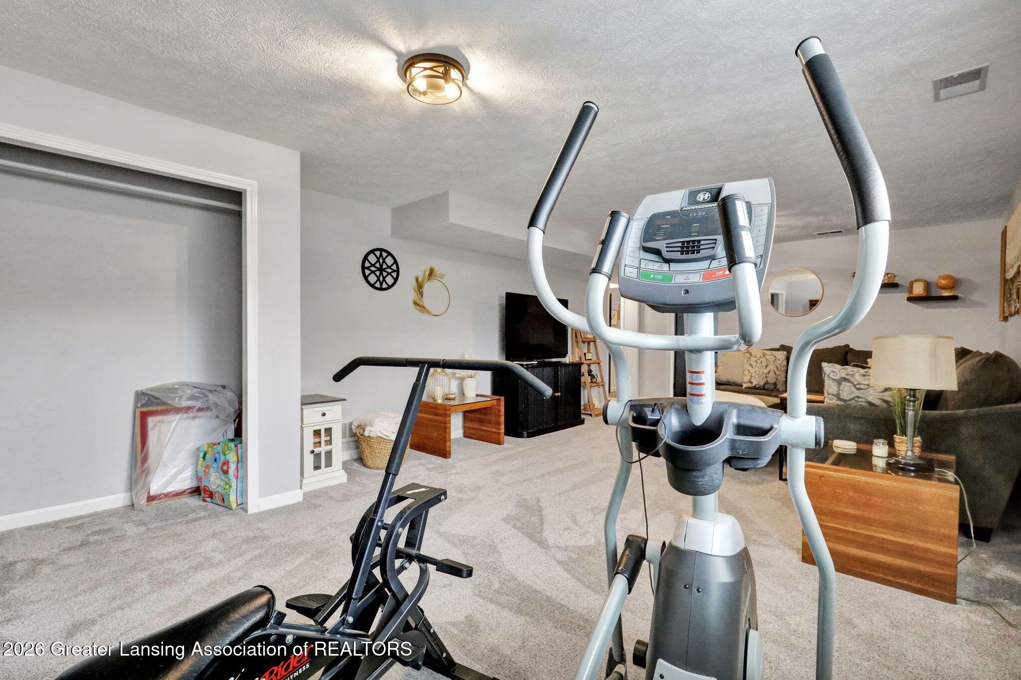 3522 Ramsgate Drive Lansing, MI 48906 - Photo 36 of 43 22-web-or-mls-Open Ended Media-20