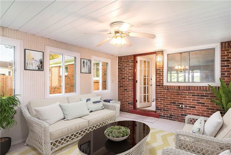 323 West Bruceton Road Pittsburgh, PA 15236 - Photo 6 of 20 Gallery Image 6