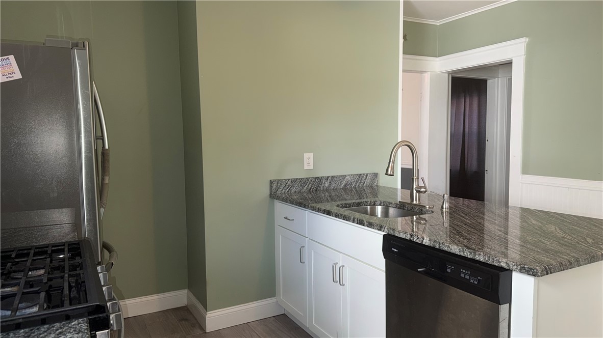 56 Waltham Street Pawtucket, RI 02860 - Photo 11 of 16