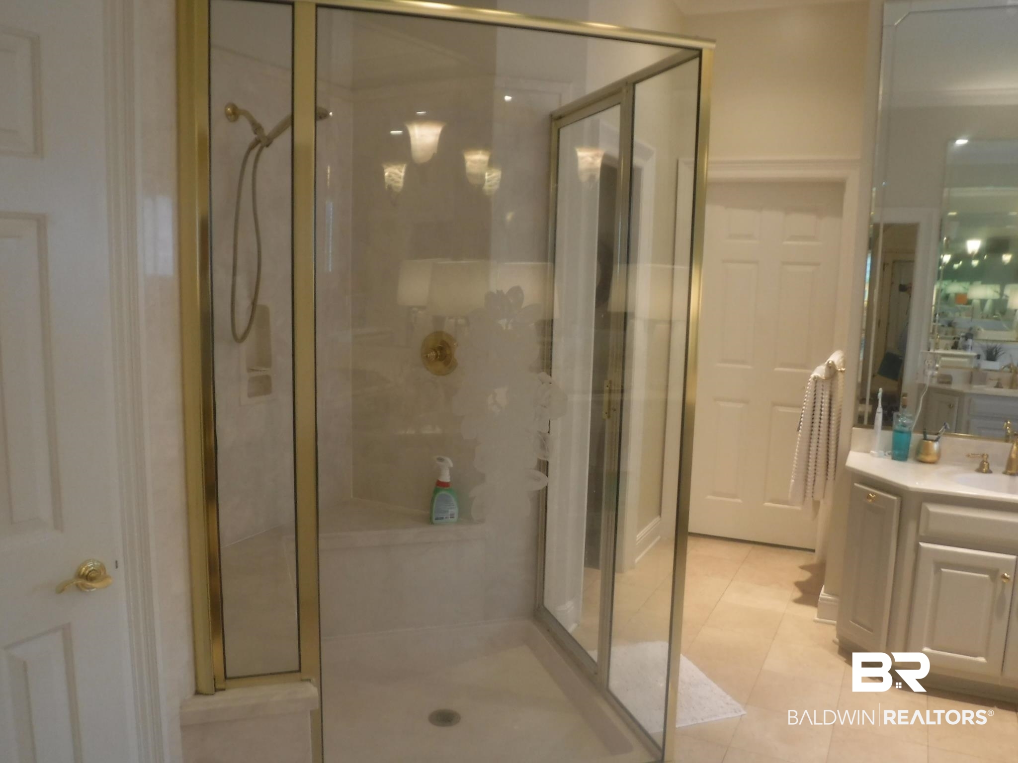 259 South Cedar Street Mobile, AL 36602 - Photo 18 of 27 Bath