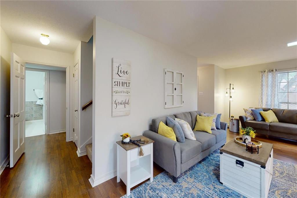 900 Westview Street Bryan, TX 77802 - Photo 4 of 30