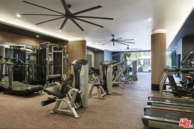 $4,350 | 10601 Washington Boulevard, Unit 309, Culver City, CA 90232