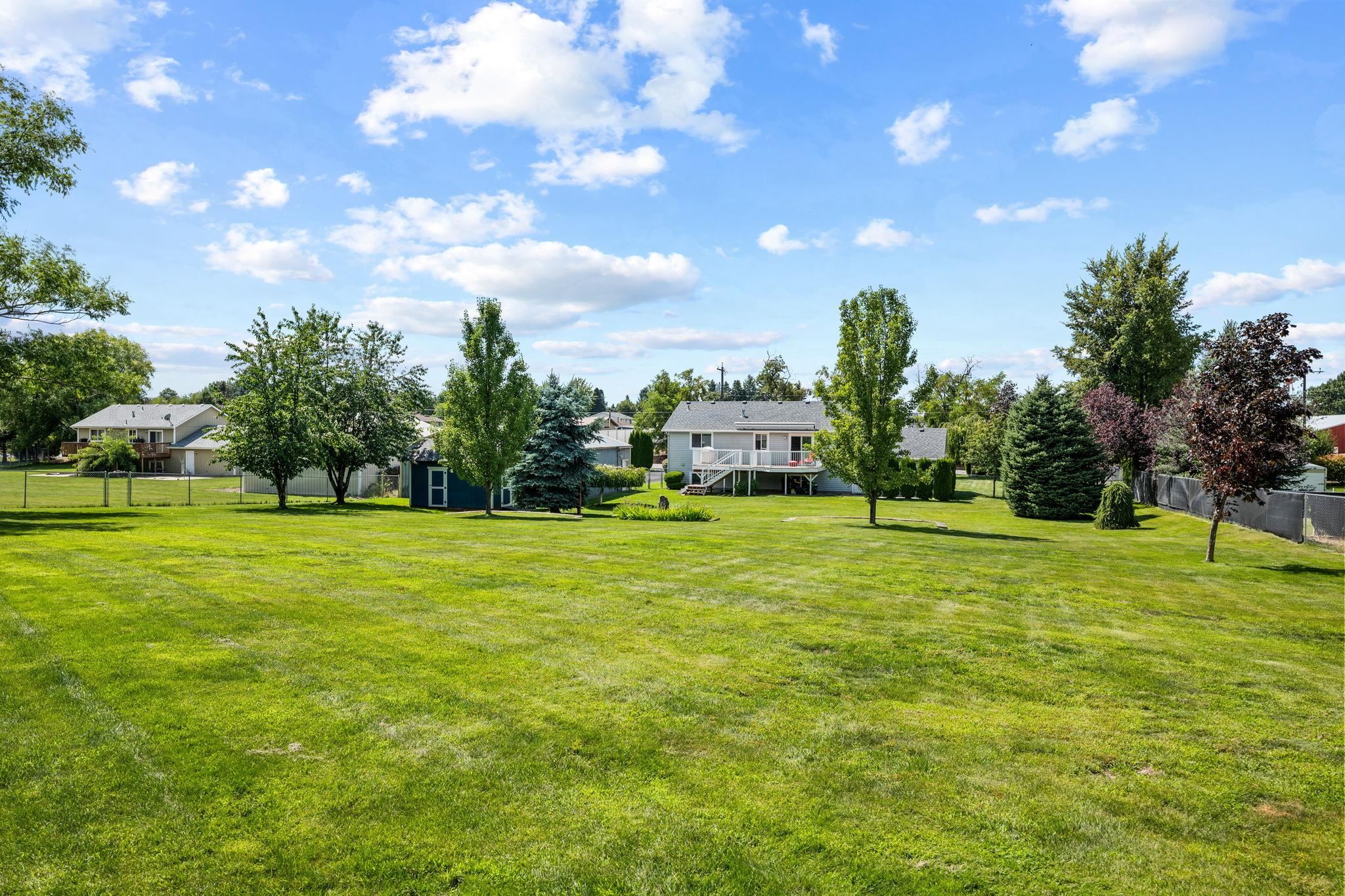 207 South Henry Road Greenacres, WA 99016 - Photo 38 of 50 Gallery Image 38