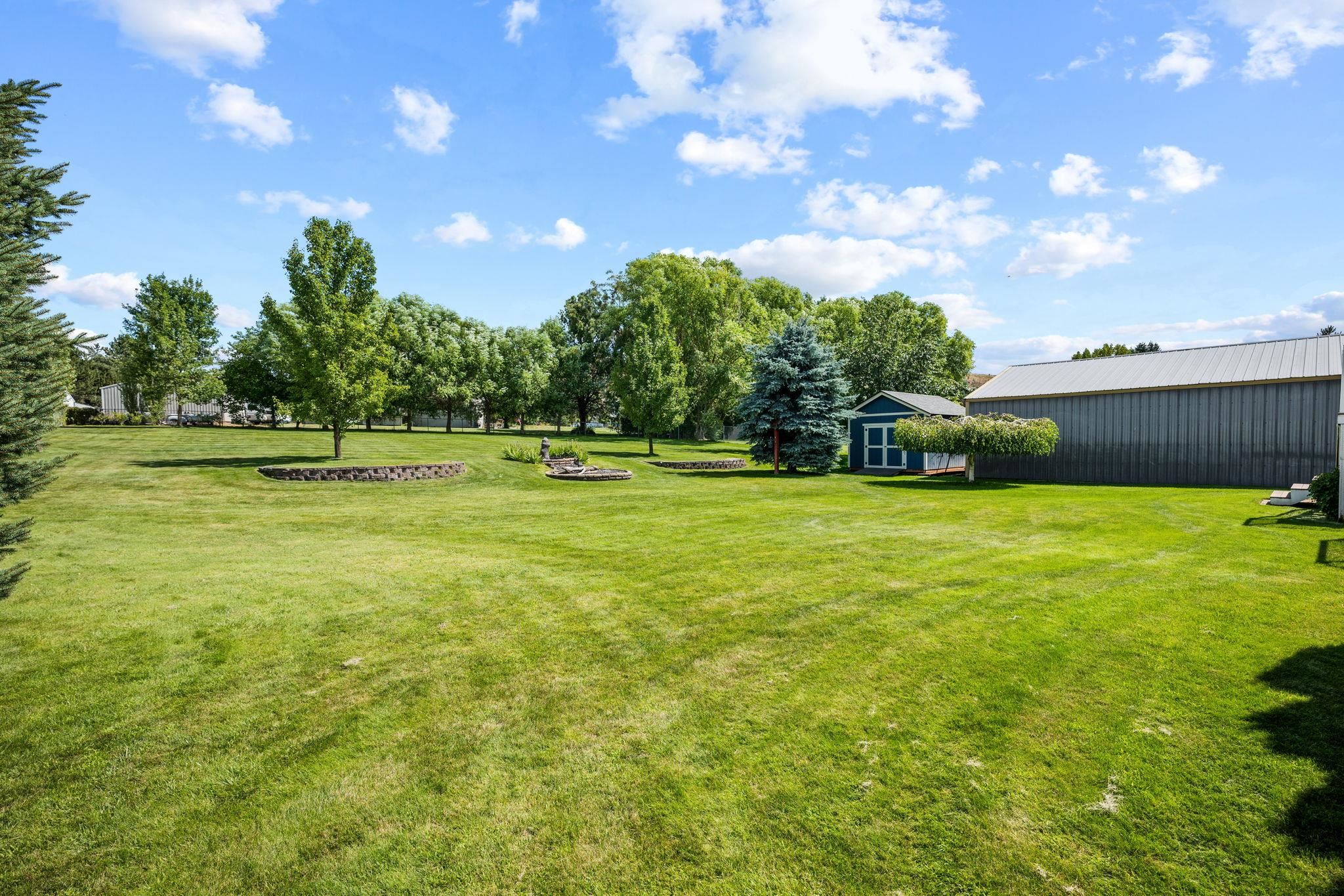 207 South Henry Road Greenacres, WA 99016 - Photo 40 of 50 Gallery Image 40
