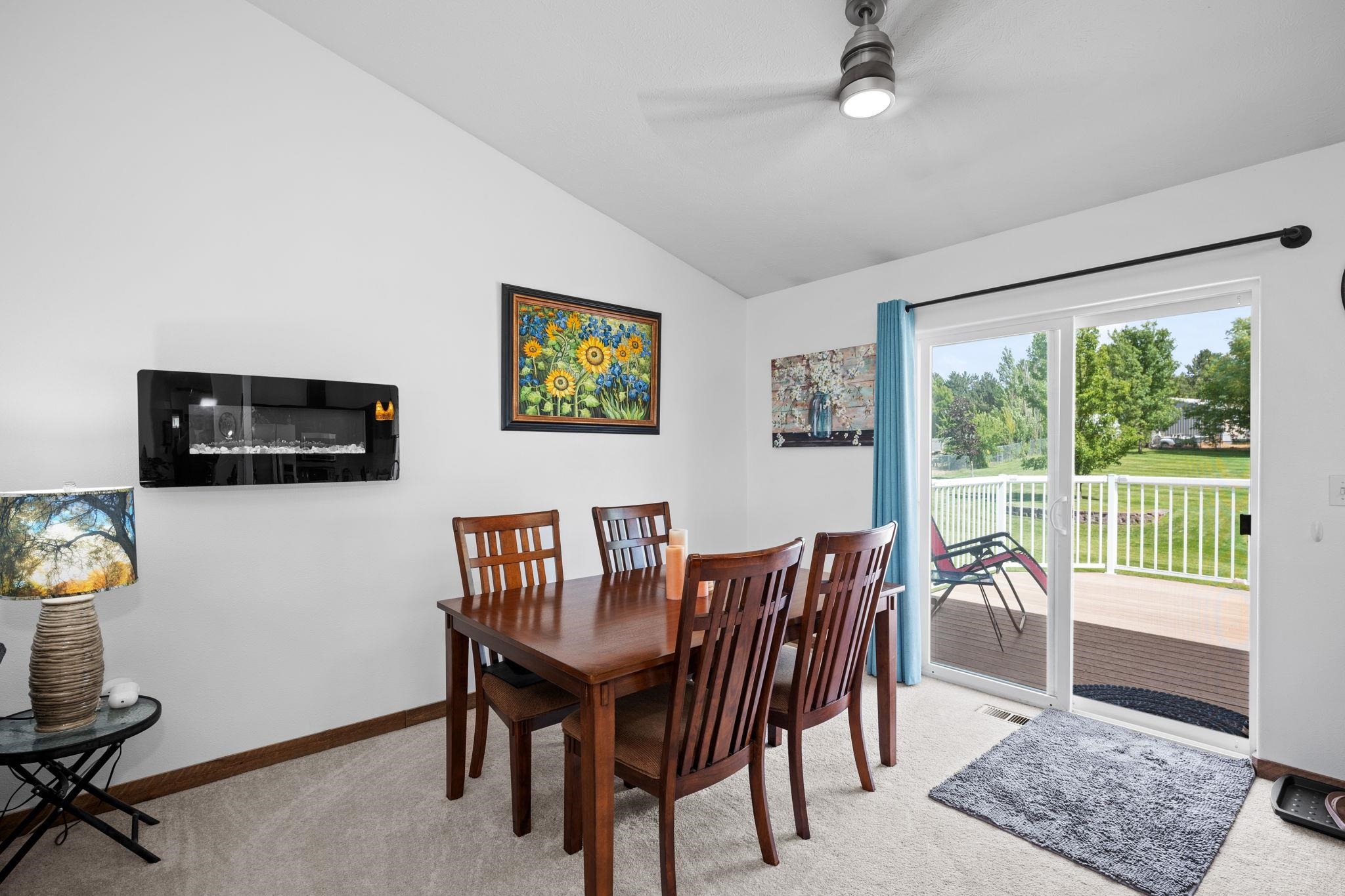207 South Henry Road Greenacres, WA 99016 - Photo 10 of 50 Gallery Image 10