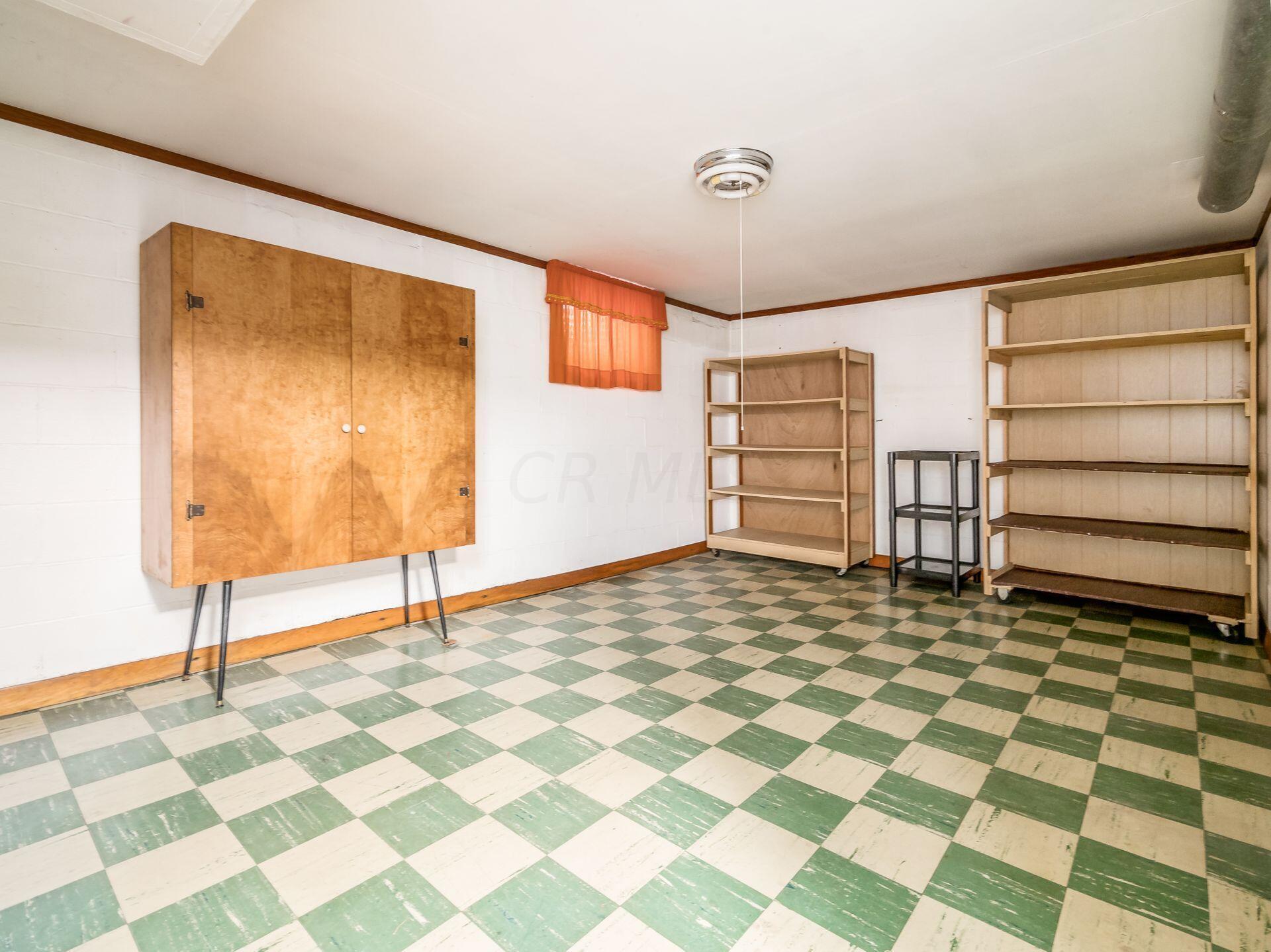 3339 Karl Road Columbus, OH 43224 - Photo 21 of 29 025_457895_N 3339 Karl Rd 059