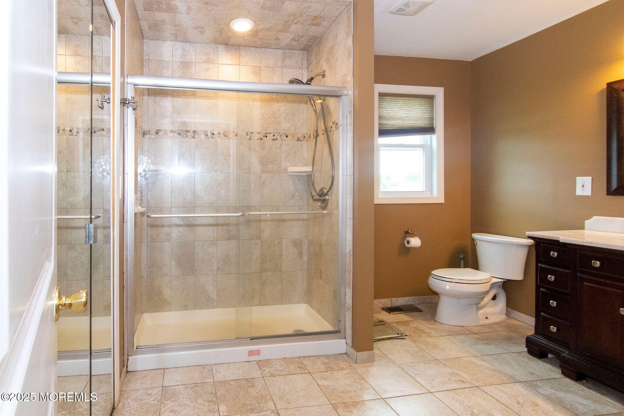 67 School Road Marlboro, NJ 07746 - Photo 18 of 42 qkT8o7vQ