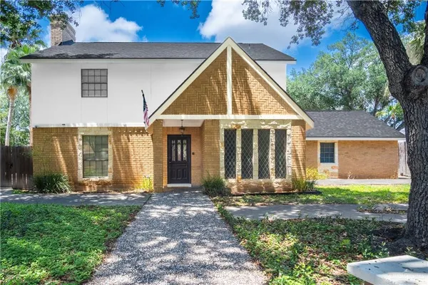 $395,000 | 4605 North 9th Street, McAllen, TX 78504