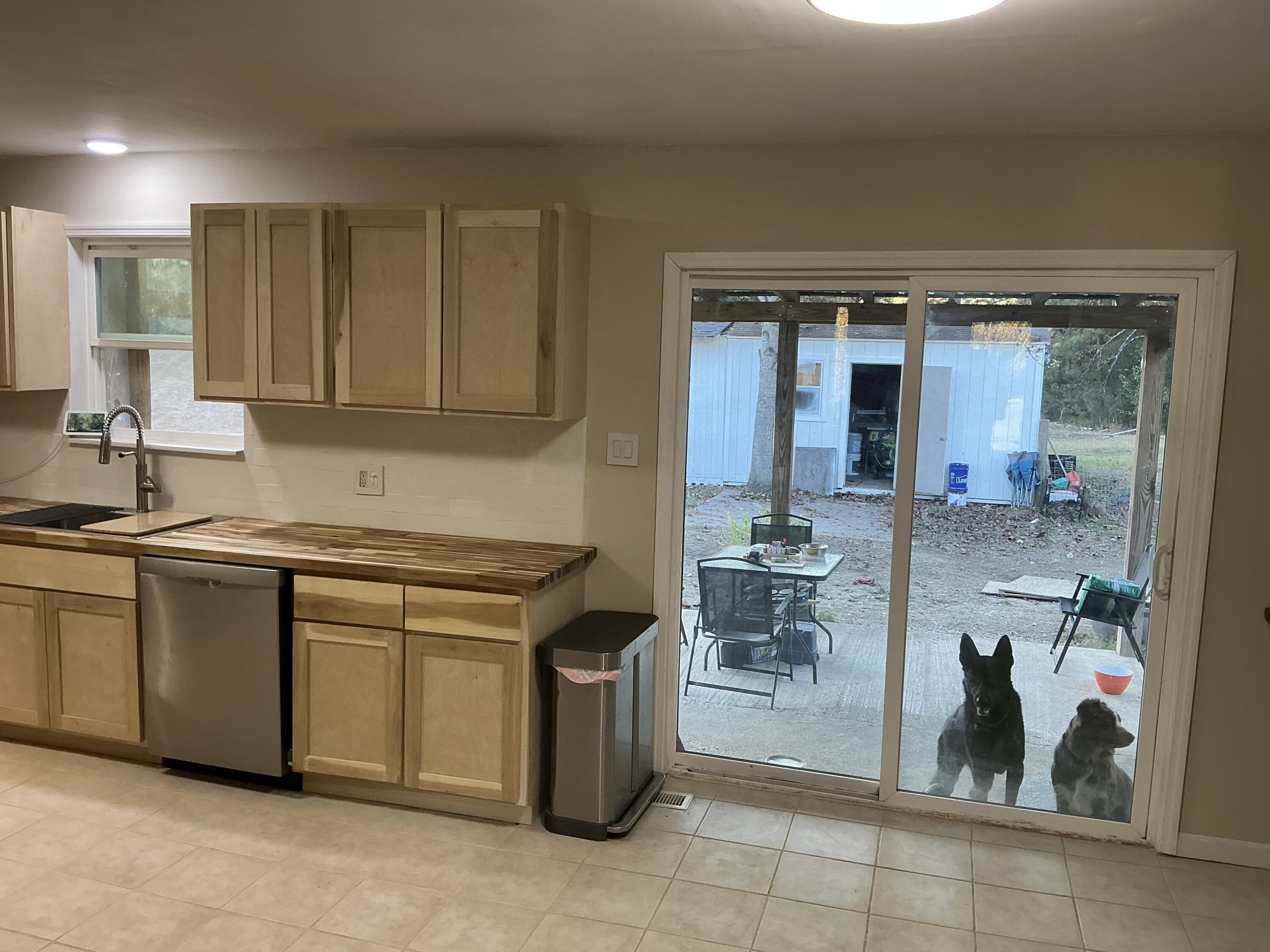 1144 Ridgeway Road LaFayette, GA 30728 - Photo 23 of 81 Patio