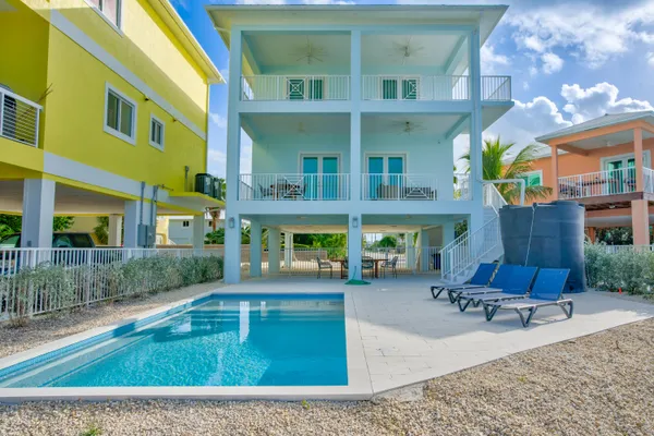 $2,495,000 | 171 Avenue D Marathon, Marathon, FL 33050