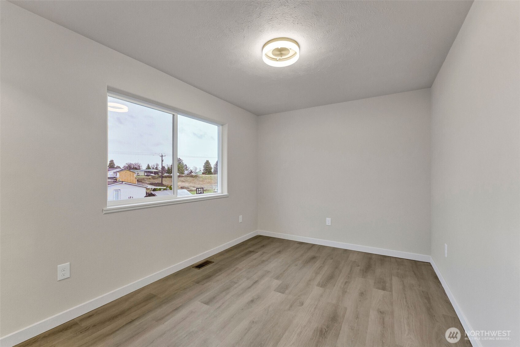 4303 North Torrez Lane Spokane, WA 99212 - Photo 23 of 39