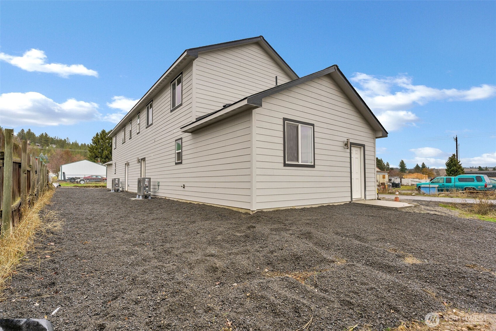 4303 North Torrez Lane Spokane, WA 99212 - Photo 4 of 39