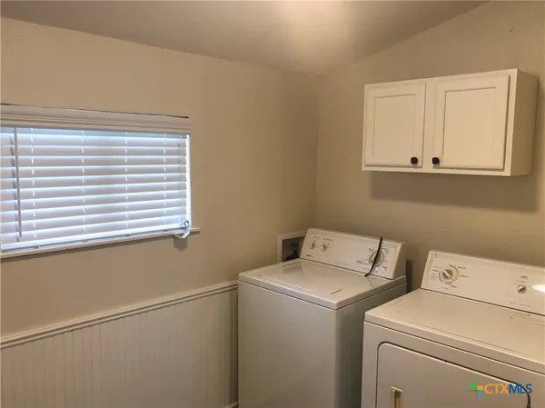 $850 | 1002 Hazelton Street, San Marcos, TX 78666