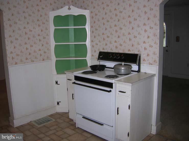 6595 Spring Road Shermans Dale, PA 17090 - Photo 17 of 24 Gallery Image 17