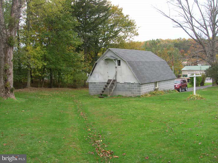 6595 Spring Road Shermans Dale, PA 17090 - Photo 20 of 24 Gallery Image 20