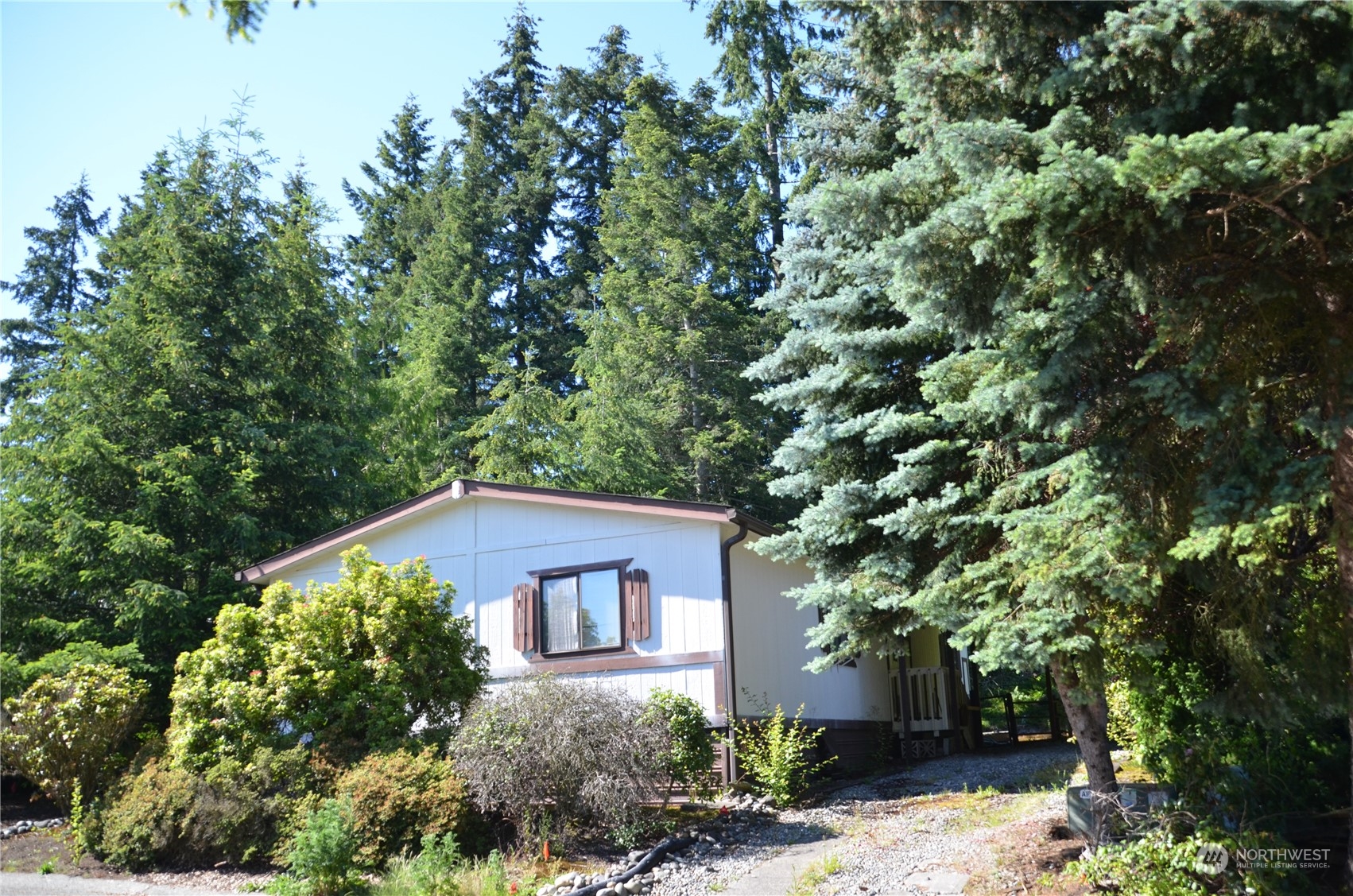 12712 Northeast 199th Street Bothell, WA 98011 - Photo 19 of 21 a house view with a outdoor space