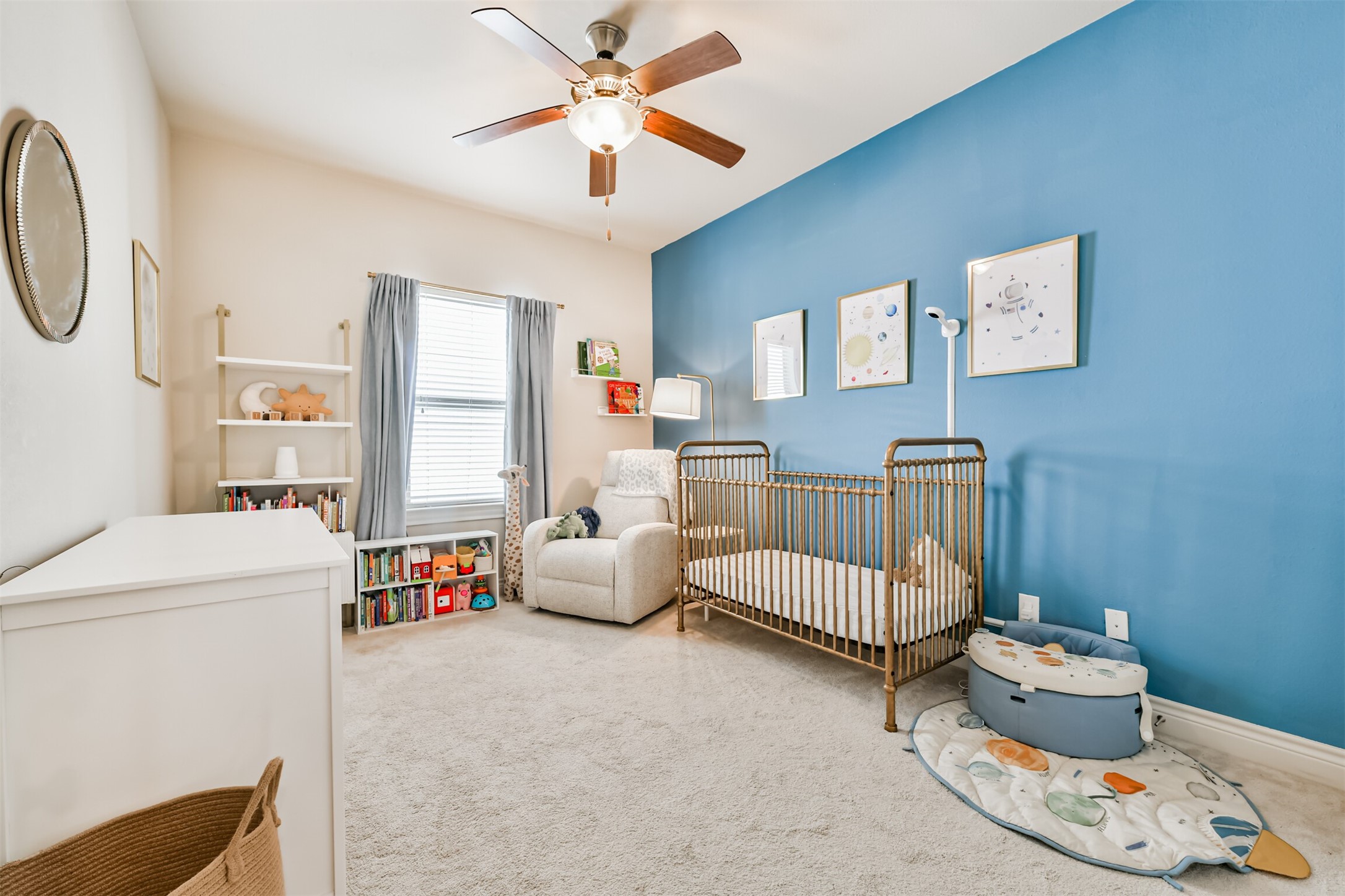 1321 Laird Street Houston, TX 77008 - Photo 18 of 25 Fourth bedroom currently used as child's nursery/room.