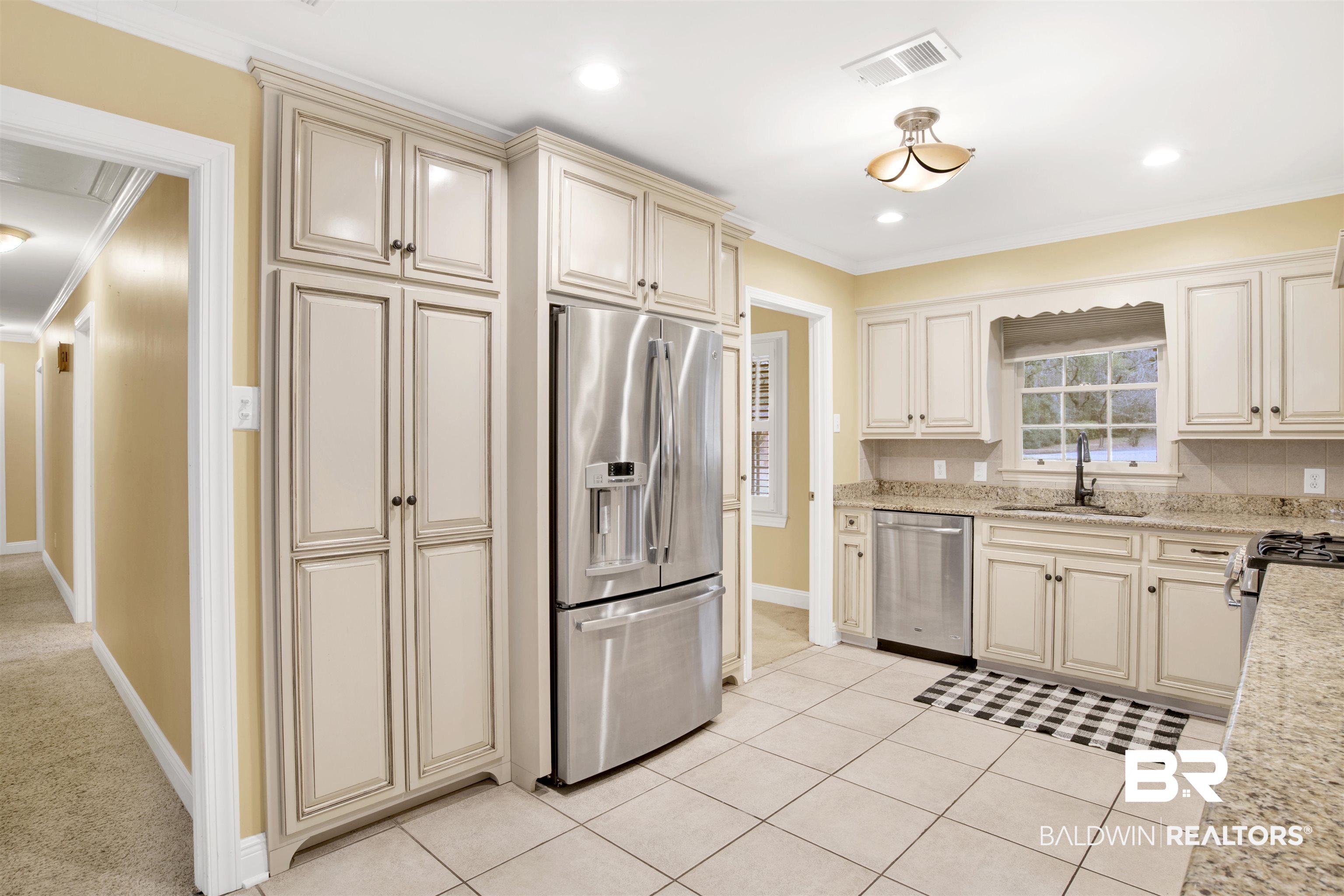 4689 Oak Ridge Road Mobile, AL 36609 - Photo 13 of 40