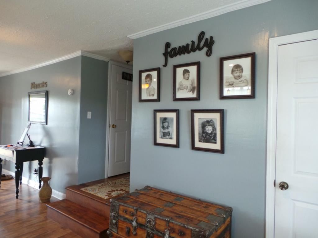 626 Raders Sidetrack Road Greeneville, TN 37743 - Photo 8 of 36 PLEASING COLORS THROUGHOUT
