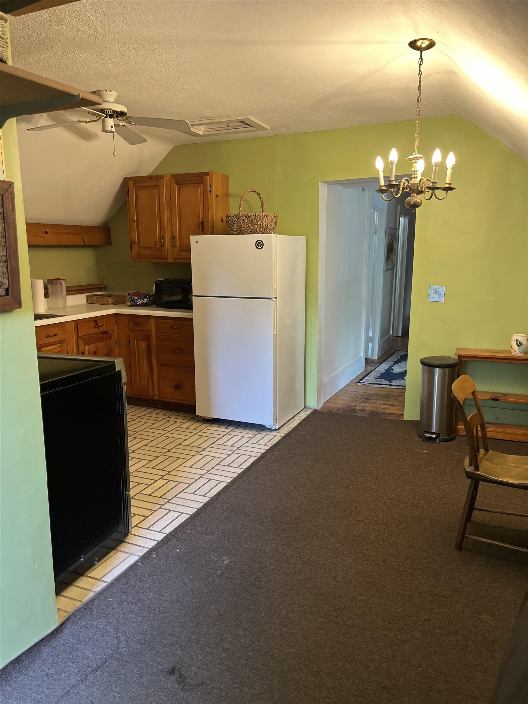 87 Granger Street Rutland, VT 05701 - Photo 9 of 20
