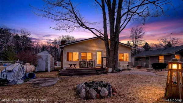 $245,000 | 2695 Lakeshore Drive, Gladwin, MI 48624