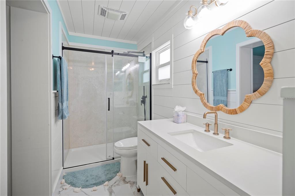 208 84th Street Holmes Beach, FL 34217 - Photo 22 of 44